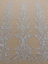 Dantela Couture Argintie cu Tulle Nude cu Panou, cu Perle, Margele si Paiete